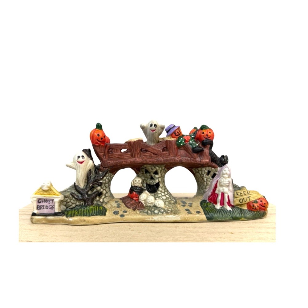 Spooky Hollow Haunted Bridge Porcelain Halloween Village Jo-Ann Fabrics 2001 - Picture 6 of 12